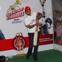 Virender Sehwag Meets Colgate Maxfresh Contest Win