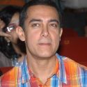 Aamir presents first look of Ghajini