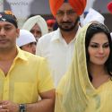 Veena Malik at Holy shrine of Gurudwara