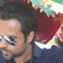 Emraan Hashmi visits Haji Ali for 'Ek Thi Daayan'