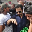 Emraan Hashmi visits Haji Ali Dargah for 'Ek Thi D