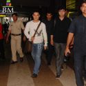 Aamir Khan Returns from Delhi After Showing Peepli