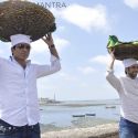 Sonu Sood & Tusshar Kapoor Visit 'Haji Ali'