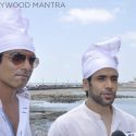 Sonu Sood & Tusshar Kapoor Visit 'Haji Ali'
