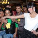 Veena Malik attempt to Breaks Salman Khan Kissing 