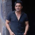 Mere Dost Picture Abhi Baaki Hai On The Sets