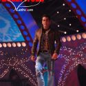 Salman Khan and Lara Dutta on the sets of Sa Re Ga