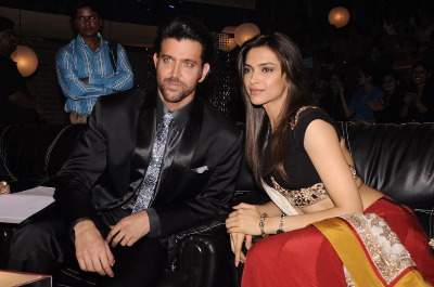 http://i.bollywoodmantra.com/news/2014/03/05/deepika-and-hrithik-at-the-finale-of-just-dance.jpg