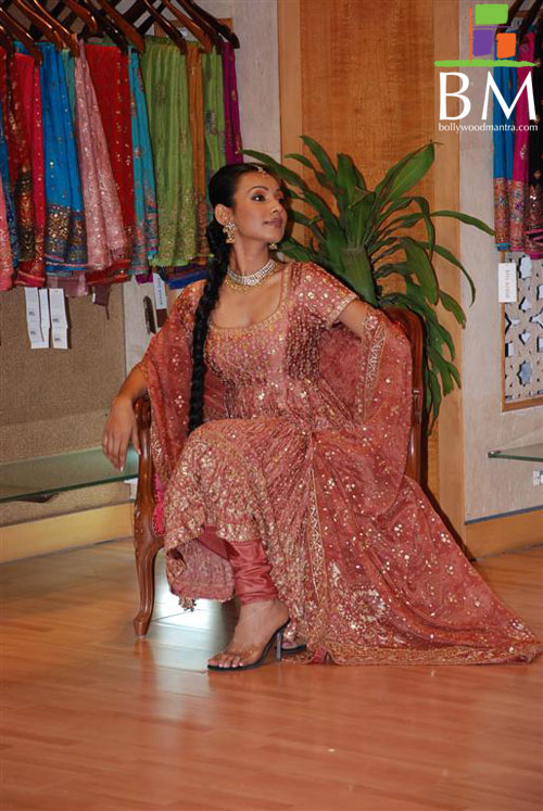 Bridal Shoot Pictures ritu kumar bridal shoot photo 170 Bridal Shoot Pictures ritu kumar bridal shoot photo 170