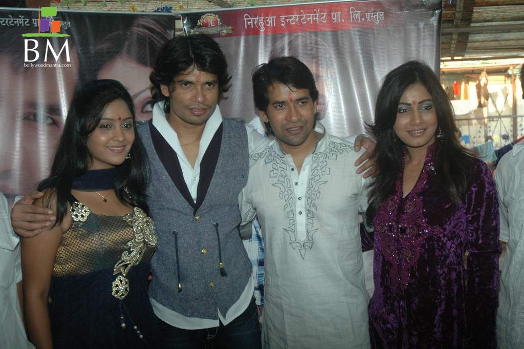  Bhojpuri Niruha Annonces Two New Films Photo #820