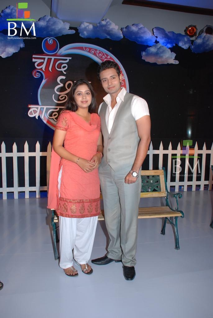 Chand Chupa Badal Mein Song Download Songs Pk