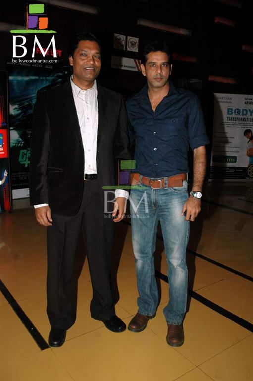 https://i.bollywoodmantra.com/albums/events/movie-premiere/kaalo-premiere/kaalo-premiere__272790.JPG