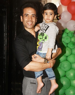 tusshar kapoor tusshar kapoor