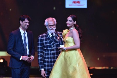 sonam kapoor sonam kapoor
